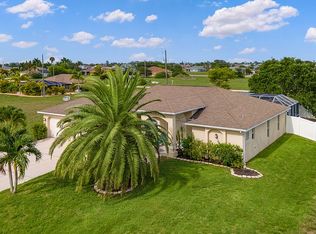 1121 NW 9th Ave, Cape Coral, FL 33991