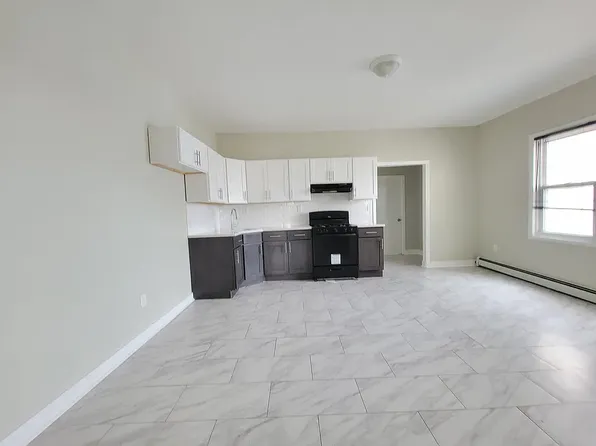 935 Clinton Ave, Irvington, NJ