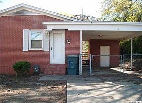 3rd image of 1605 Poston Cir