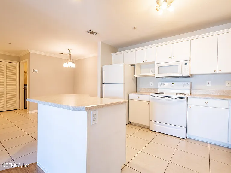 3591 Kernan Blvd #226 — Photo 12