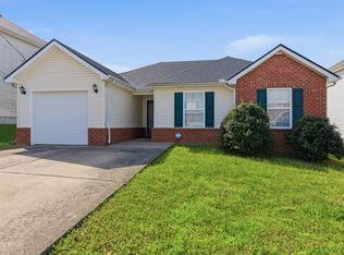 335 Sarna Dr, La Vergne, TN 37086