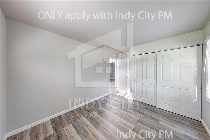 3118 N Richardt Ave — Photo 18