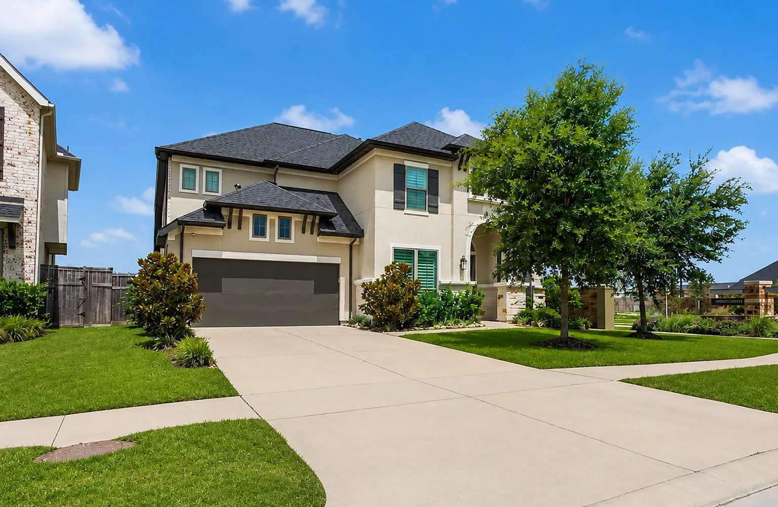 4 bed, 4.5 bath, 3650 sqft, $4,500 — Photo 4