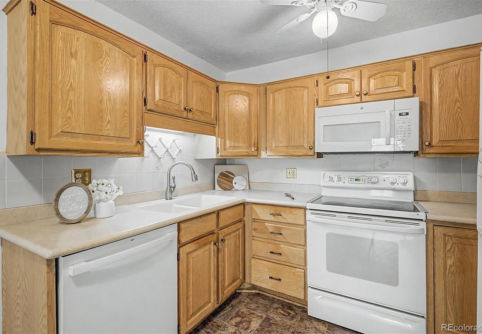 13609 E Cornell Avenue Bldg 205 #110
