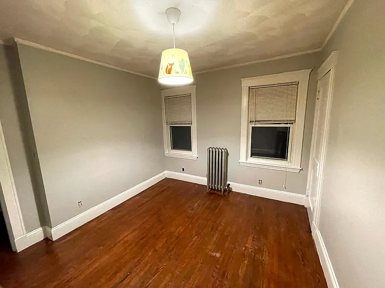 96 Lawton St #1 — Photo 5