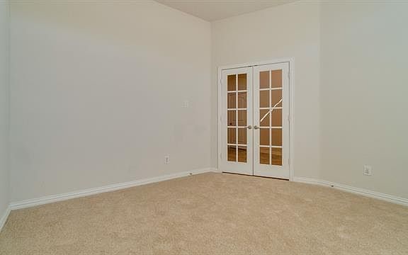 5th image of 4013 Crosstrees Dr