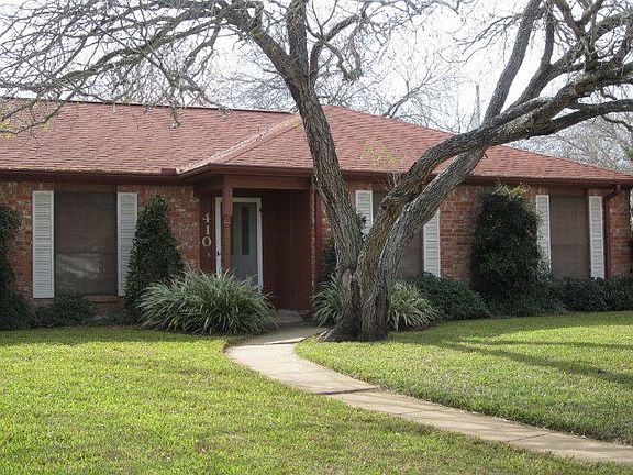 3rd image of 410 Teakwood Dr