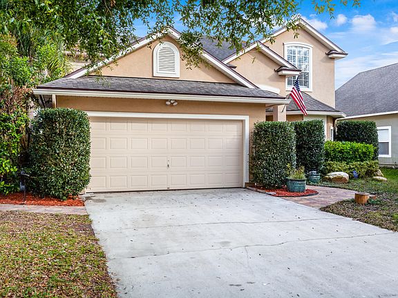 2nd image of 3056 Tower Oaks Dr