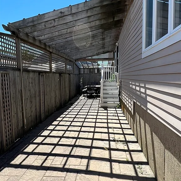 92 Manomet Ave — Photo 16