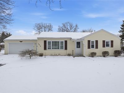 2010 Five Mile Line Rd, Penfield, NY, 14526