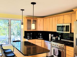 4 Willow Dr APT 3, Provincetown, MA 02657