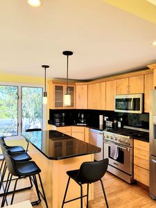 4 Willow Dr APT 3, Provincetown, MA, 02657