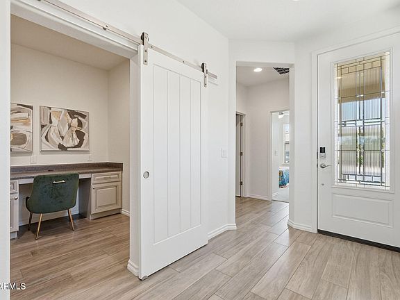 5th image of 291 E LAS PUERTAS Lane