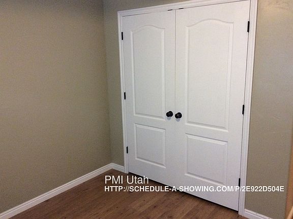 4th image of 4810 N Woodberry Dr