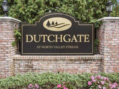 203 Willow Lane, Valley Stream, NY, 11580