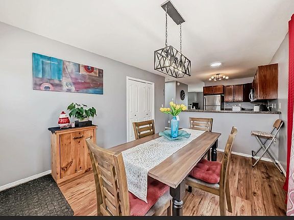 5th image of 143 Lanterman Close