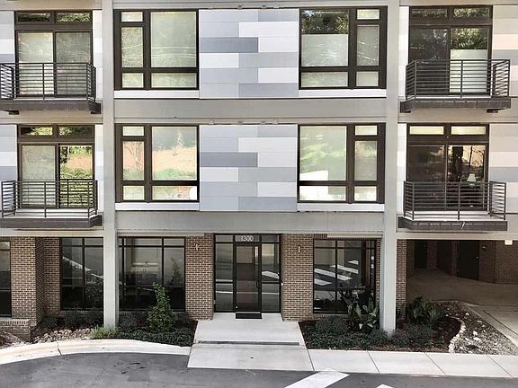 2nd image of 1300 Saint Marys St Suite 505