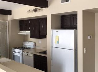 1401 Kenneth Cir, Elgin, IL 60120