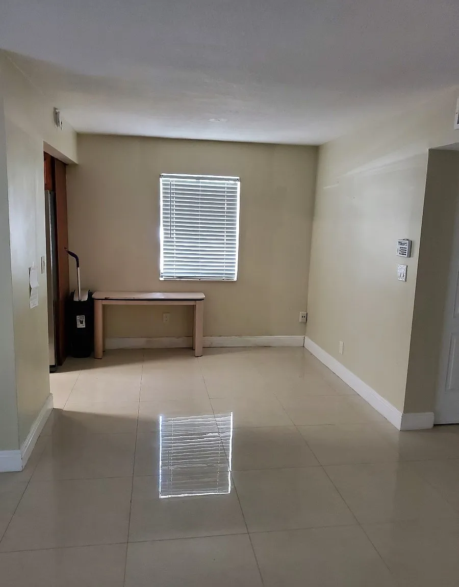 2 bed, 1050 sqft, $2,000 — Photo 1