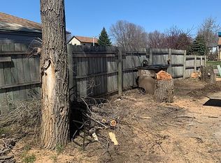 1929 E 33rd St N, Sioux Falls, SD 57104