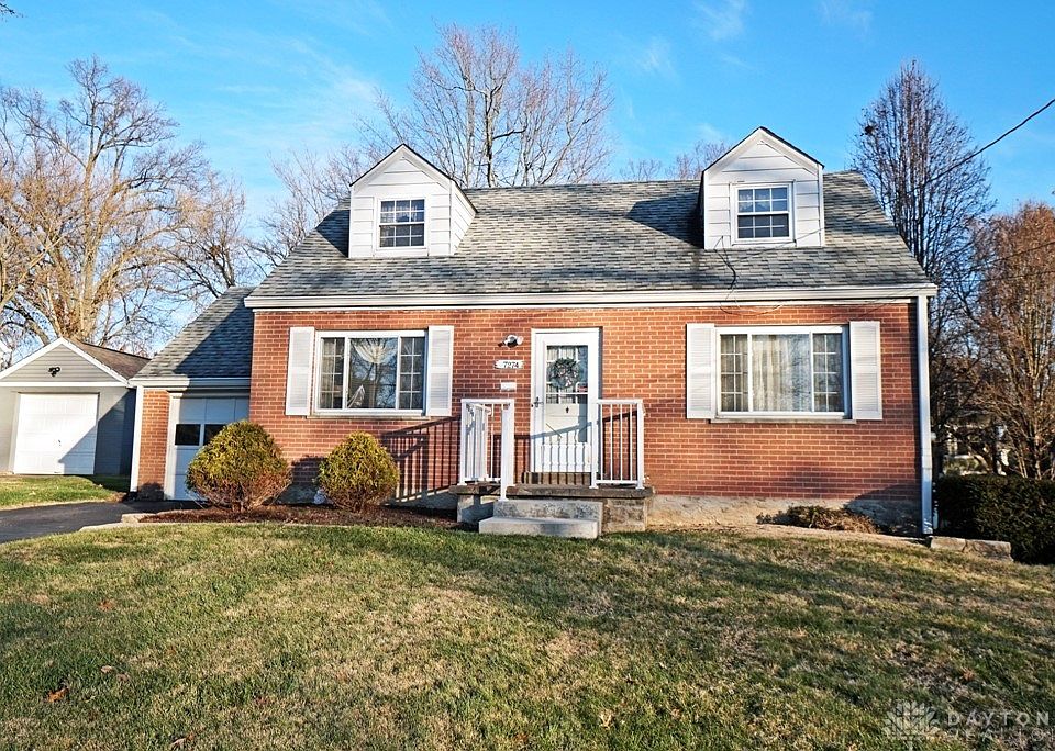1st image of 7274 Thomas Dr