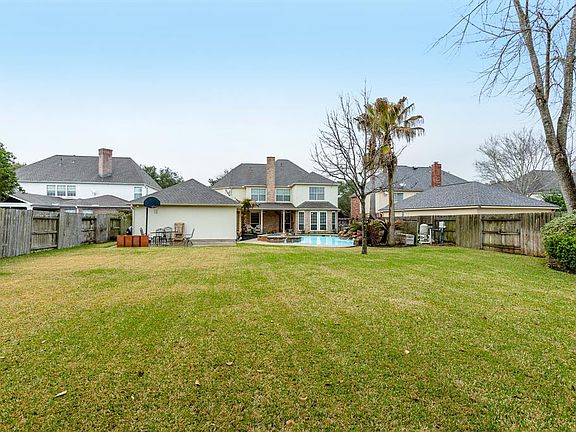 2nd image of 5310 Avondale Dr