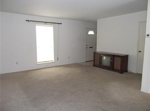 2nd image of 4047 Ogrady Dr