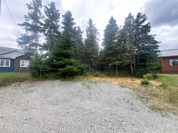 8 Kent Place, Clarkes Beach, NL A0A1W0