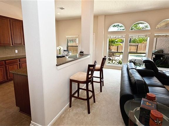 5th image of 507 Brays Ct
