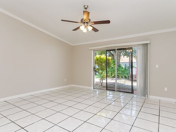 3rd image of 1064 Bridlewood Way