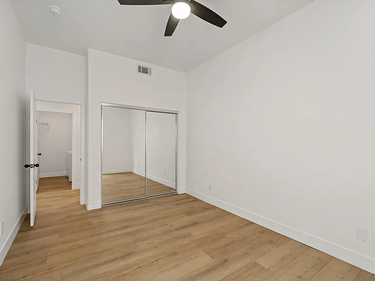 31415 Britton Cir — Photo 13