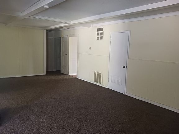 3rd image of 2407 Woodend Ave
