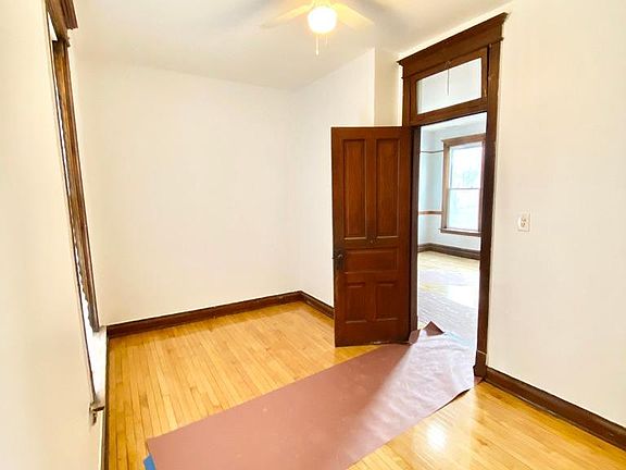3rd image of 2421 S Drake Ave #3R