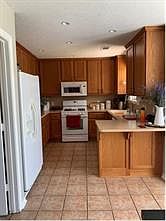 4th image of 1214 Remington Ct