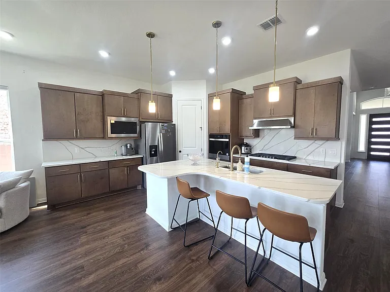 2319 Cantata Cv — Photo 9