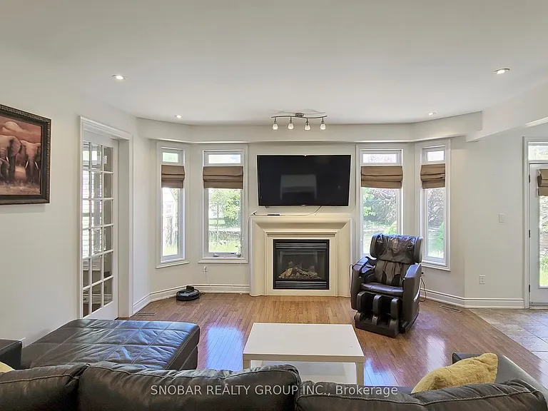 2213 Blackbird Ct — Photo 11