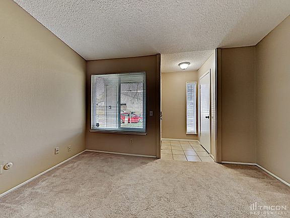 3rd image of 9752 Greensboro Cir