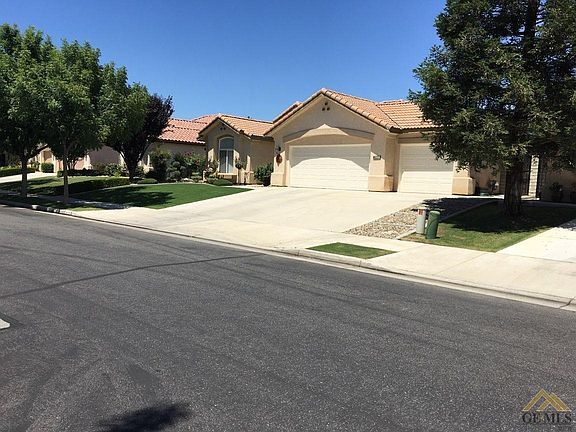 3rd image of 2008 Snowdrop Dr