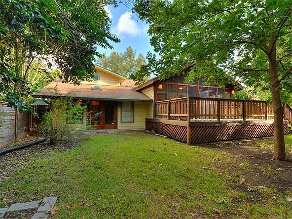 4th image of 2207 Northland Dr