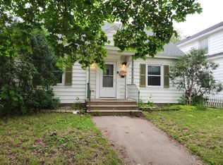 460 W 5th St, Winona, MN 55987