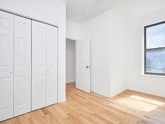 3rd image of 623 Halsey St APT 2