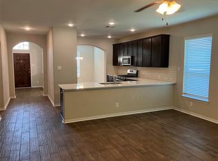 3615 Hidden Cove Dr, Pasadena, TX 77504