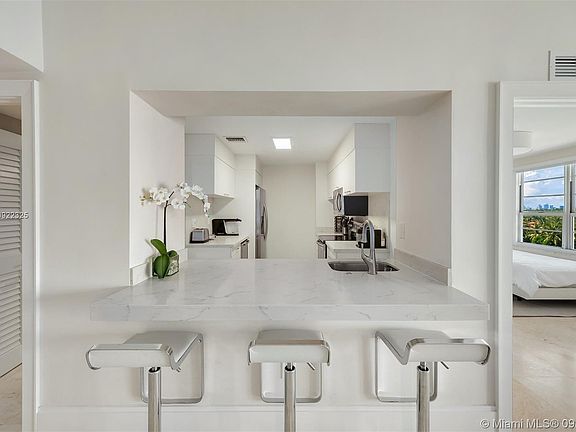 3rd image of 9100 W Bay Harbor Dr #6C