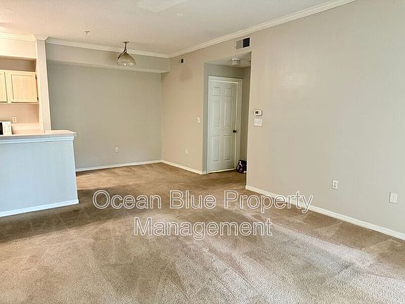 5th image of 5610 Pinnacle Heights Cir APT 112