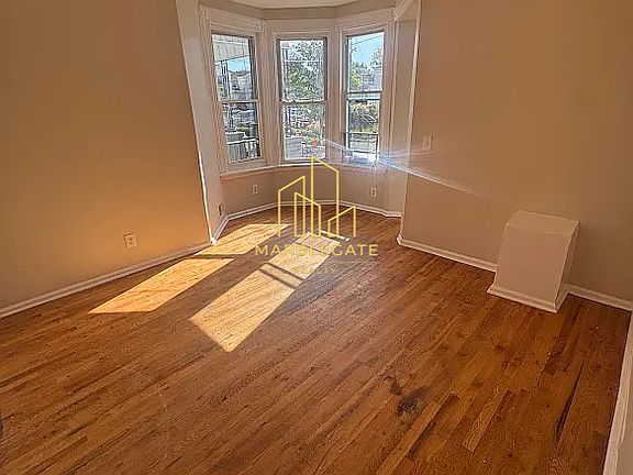 4th image of 97 Fabyan Pl #11A