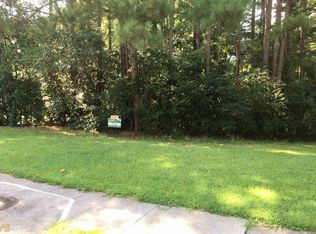1205 Summit Chase Dr, Snellville, GA