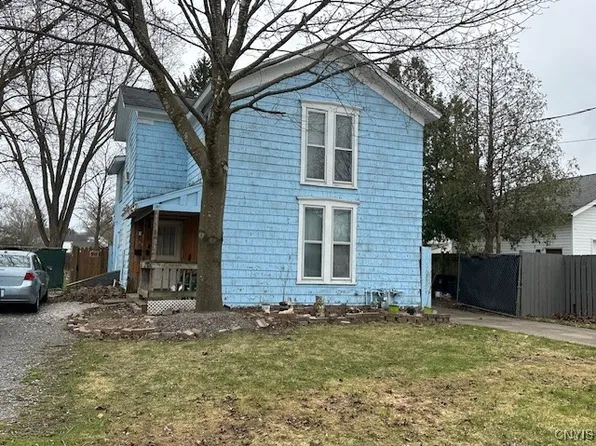 313 Lewis St, Canastota, NY 13032