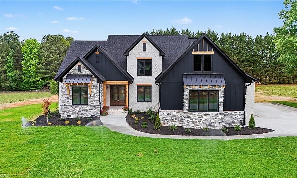 1st image of 2831 Lockland Dr