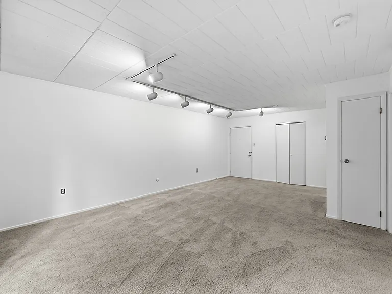 509 S Highland Ave #26 — Photo 11