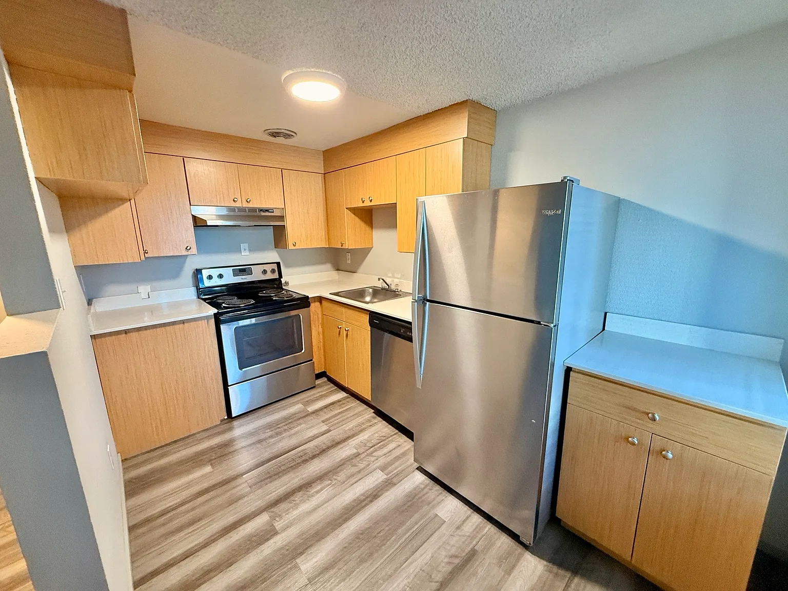 2 bed, 750 sqft, $1,495 — Photo 3